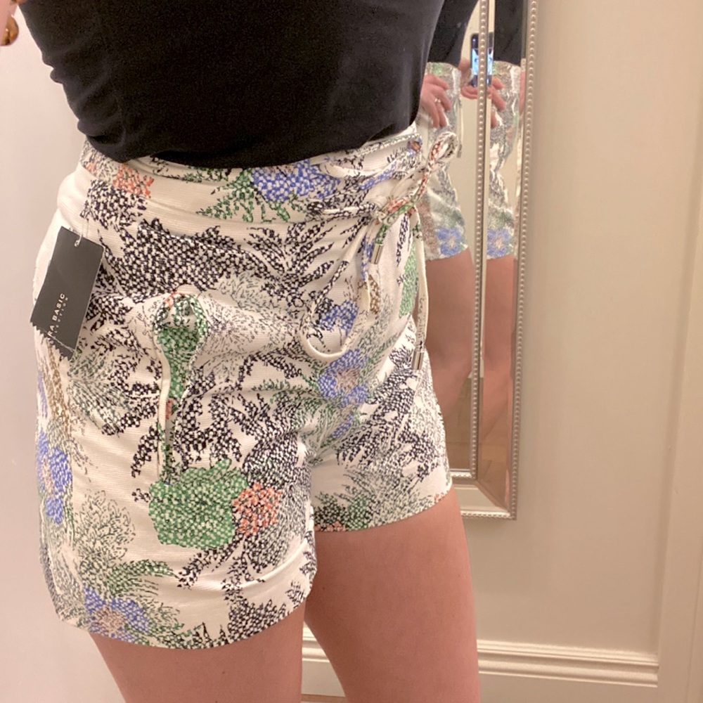 Zara High Waisted Hot Pants/Shorts